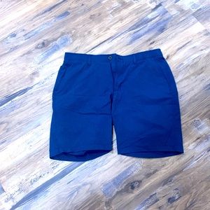 Under Armour shorts Blue size 38